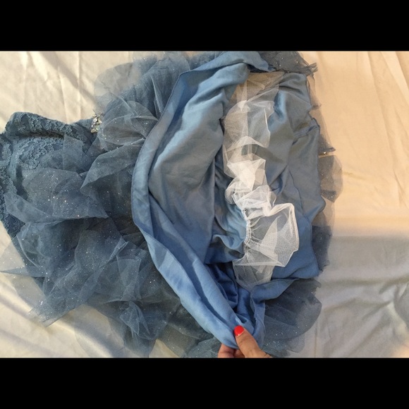 SOLD🧡🖤Windsor Prom Formal Blue Lace Tulle Dress - Picture 8 of 8
